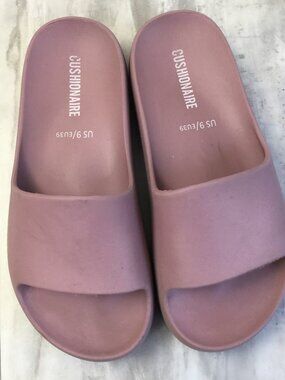 Cushionaire Dusty Rose Sandals 9
